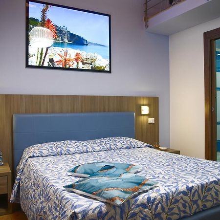 شاكا La Finestra Sul Cortile B&B المظهر الخارجي الصورة