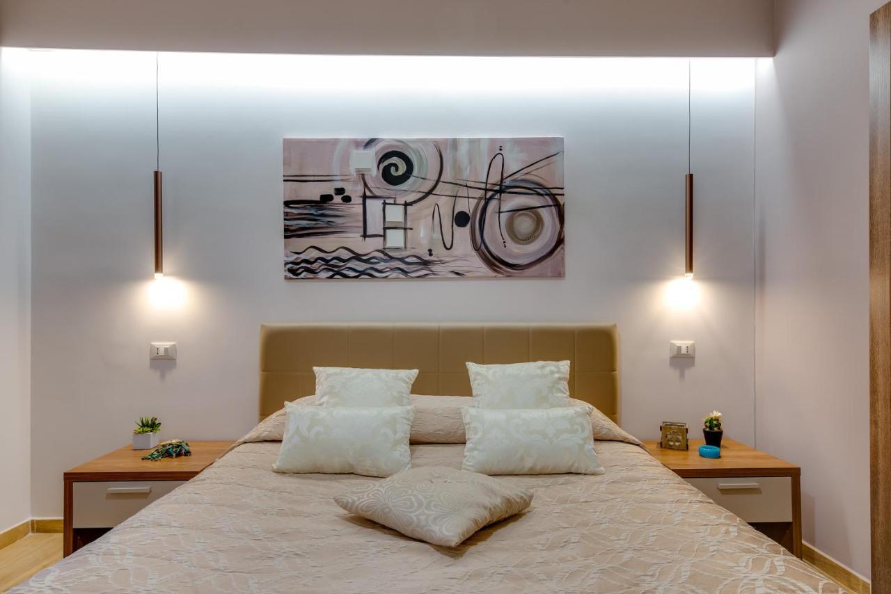 شاكا La Finestra Sul Cortile B&B المظهر الخارجي الصورة