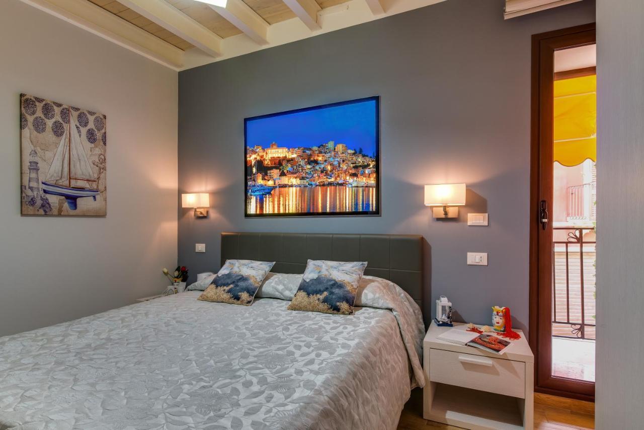 شاكا La Finestra Sul Cortile B&B المظهر الخارجي الصورة